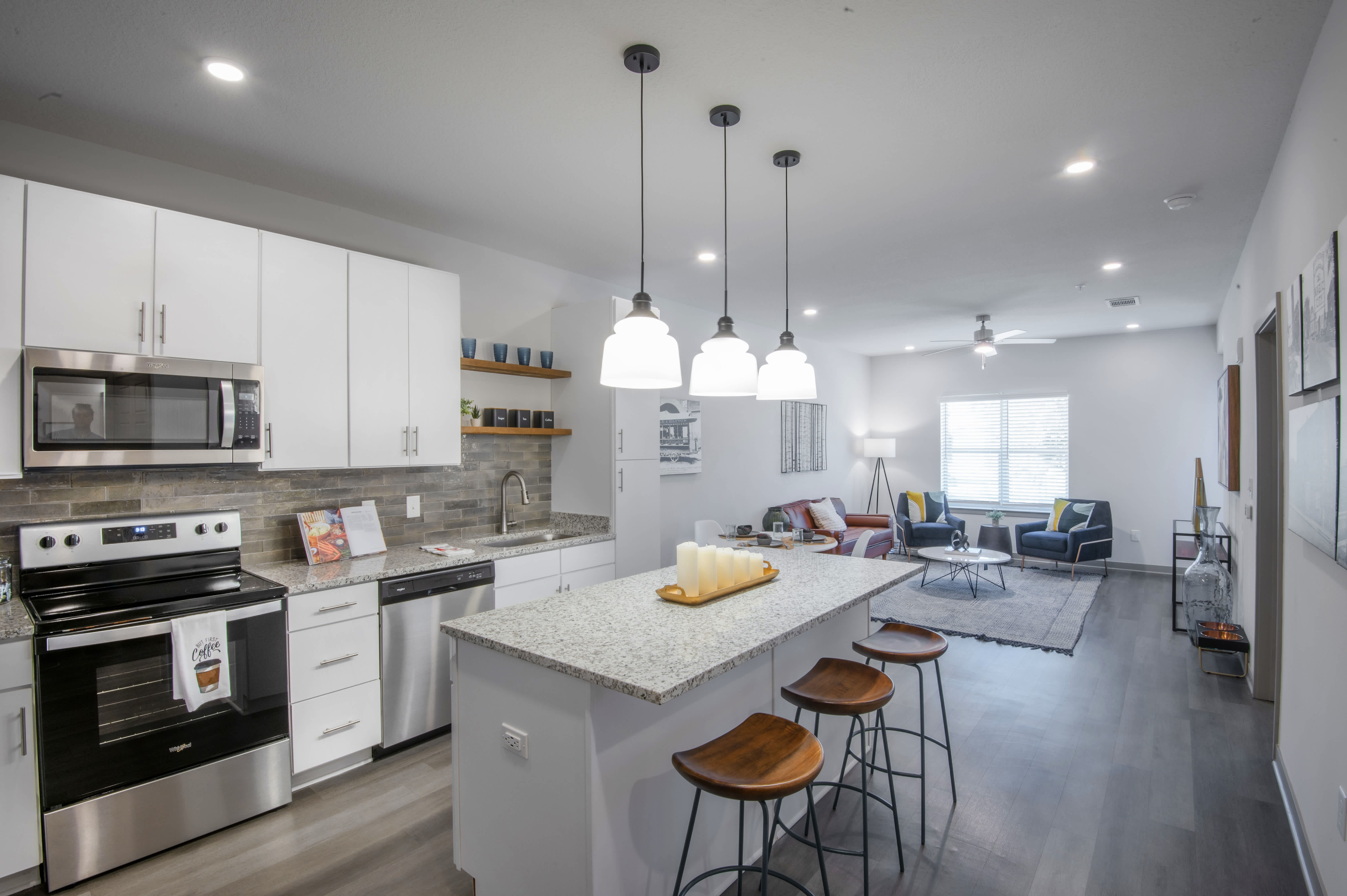 Axel Row Apartments – photo 2