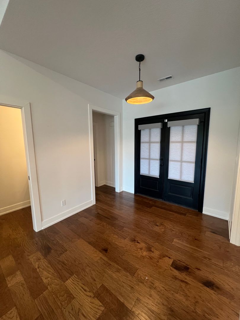 4 bedroom, 2.5 bathroom, 3 car garage rental in The Gates – photo 4