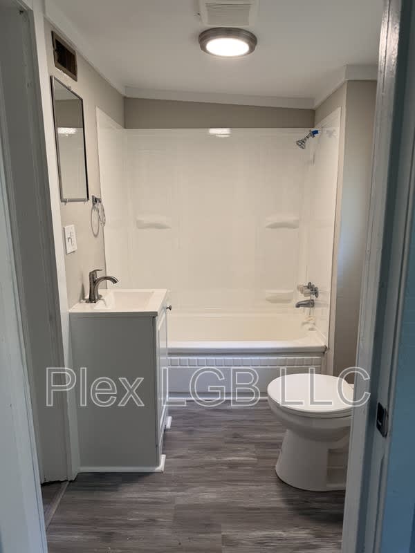 1019 Mason Street – photo 3