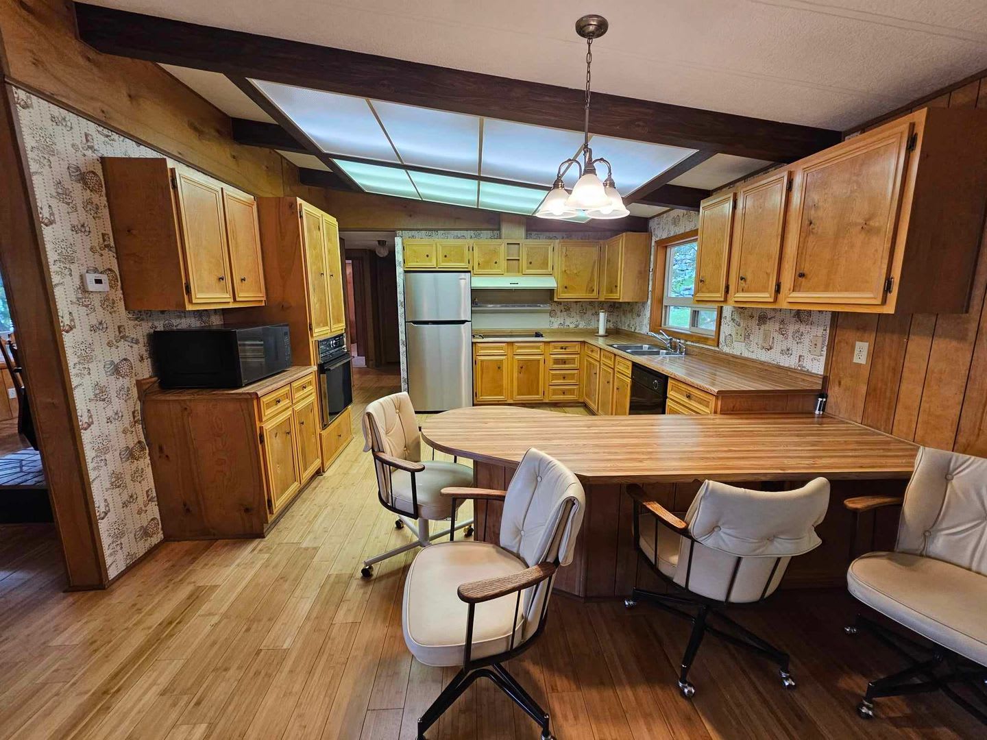 Lake Front On Kings Point Winter Rental Only Available September 1St Through End Of May 2026 – photo 5