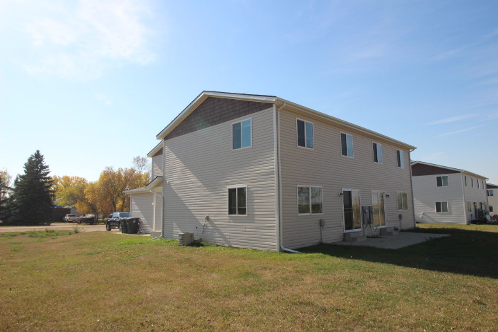 300 5th Ave W – photo 3