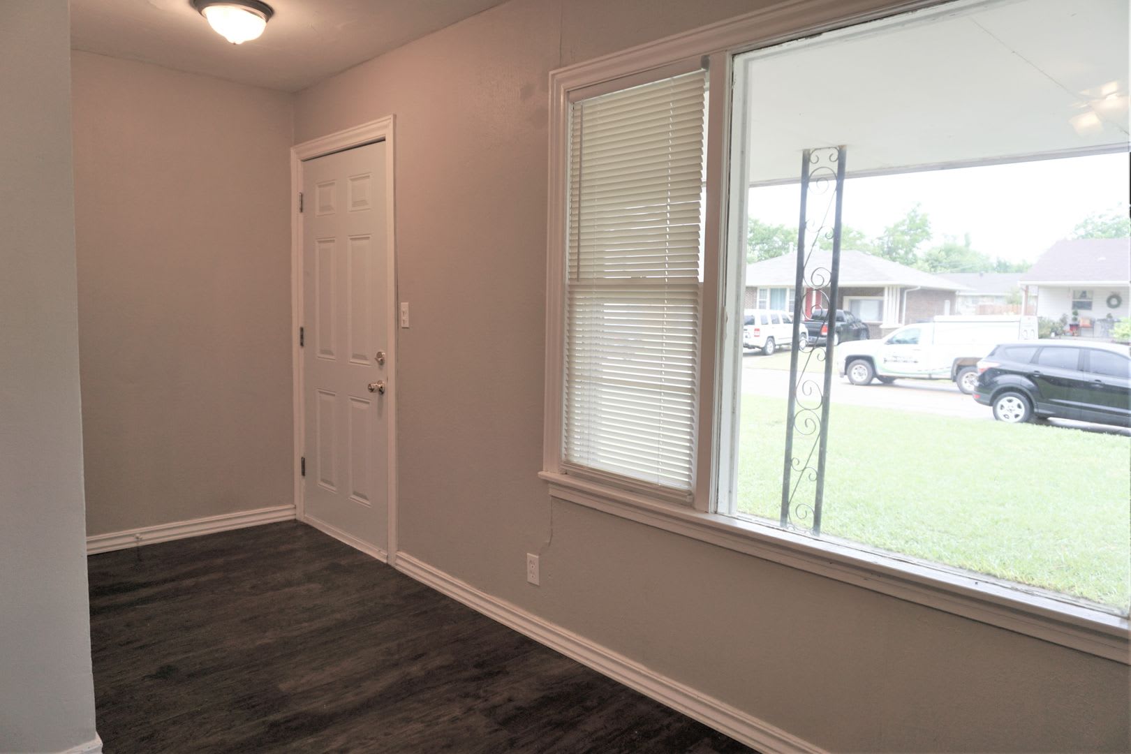 3 Bed 2 Bath 1 Car Garage -The Village NW OKC – photo 2