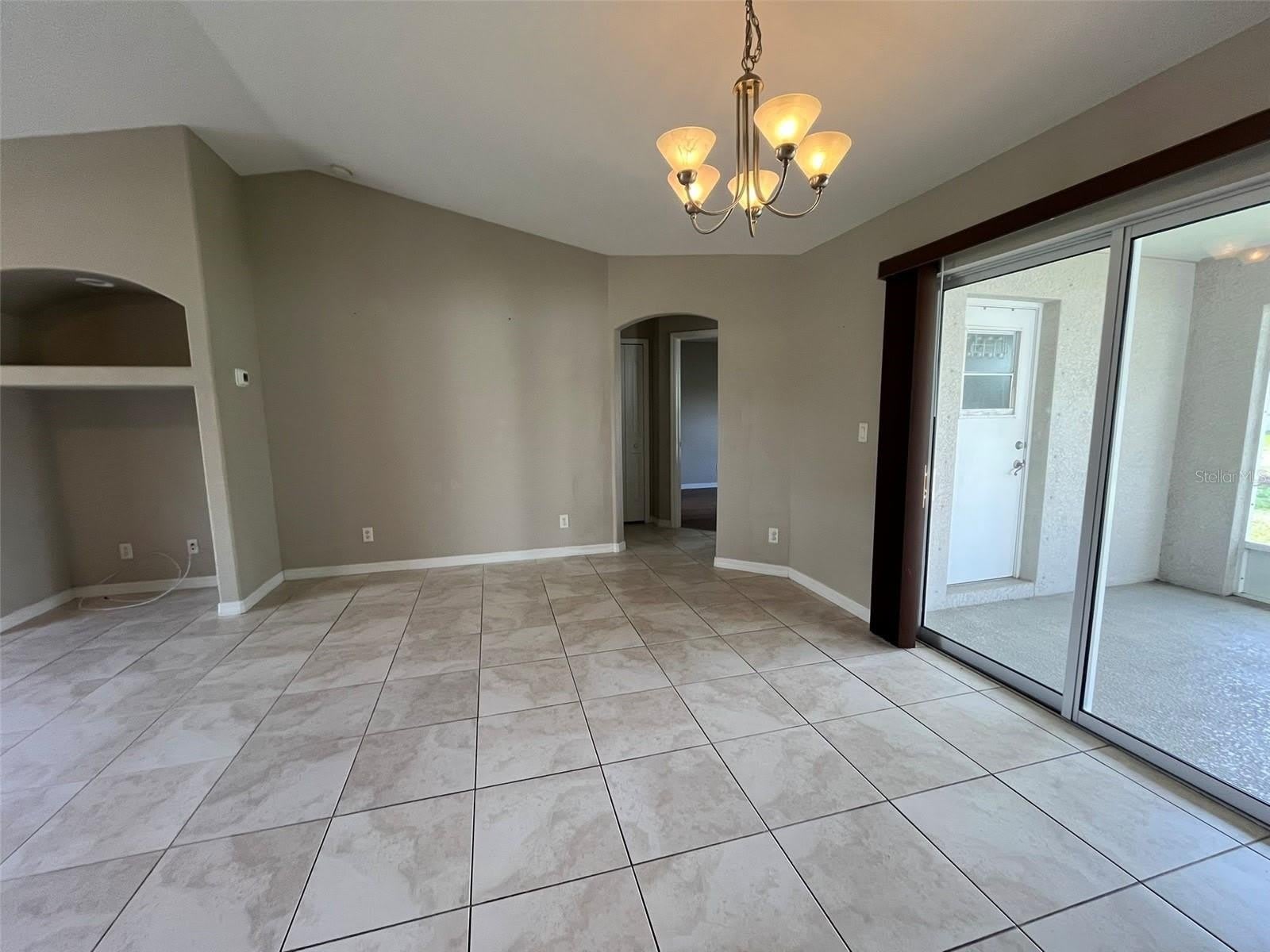 3605 CABALLERO Avenue – photo 5