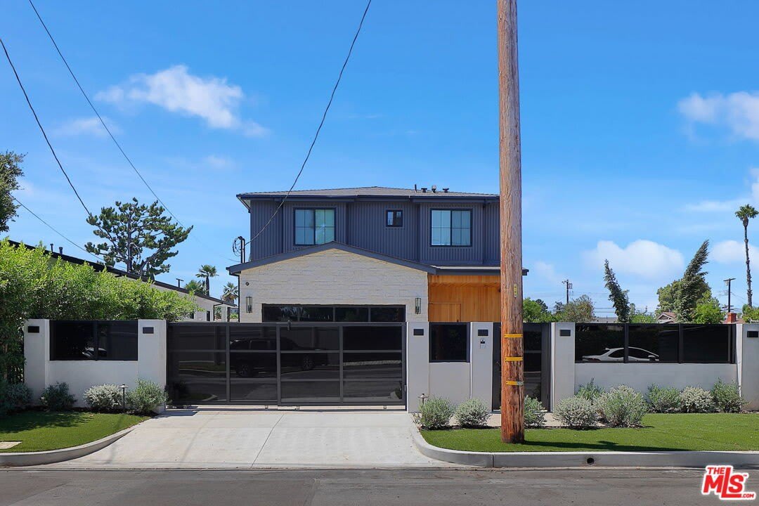 5917 Rhodes Ave – photo 2