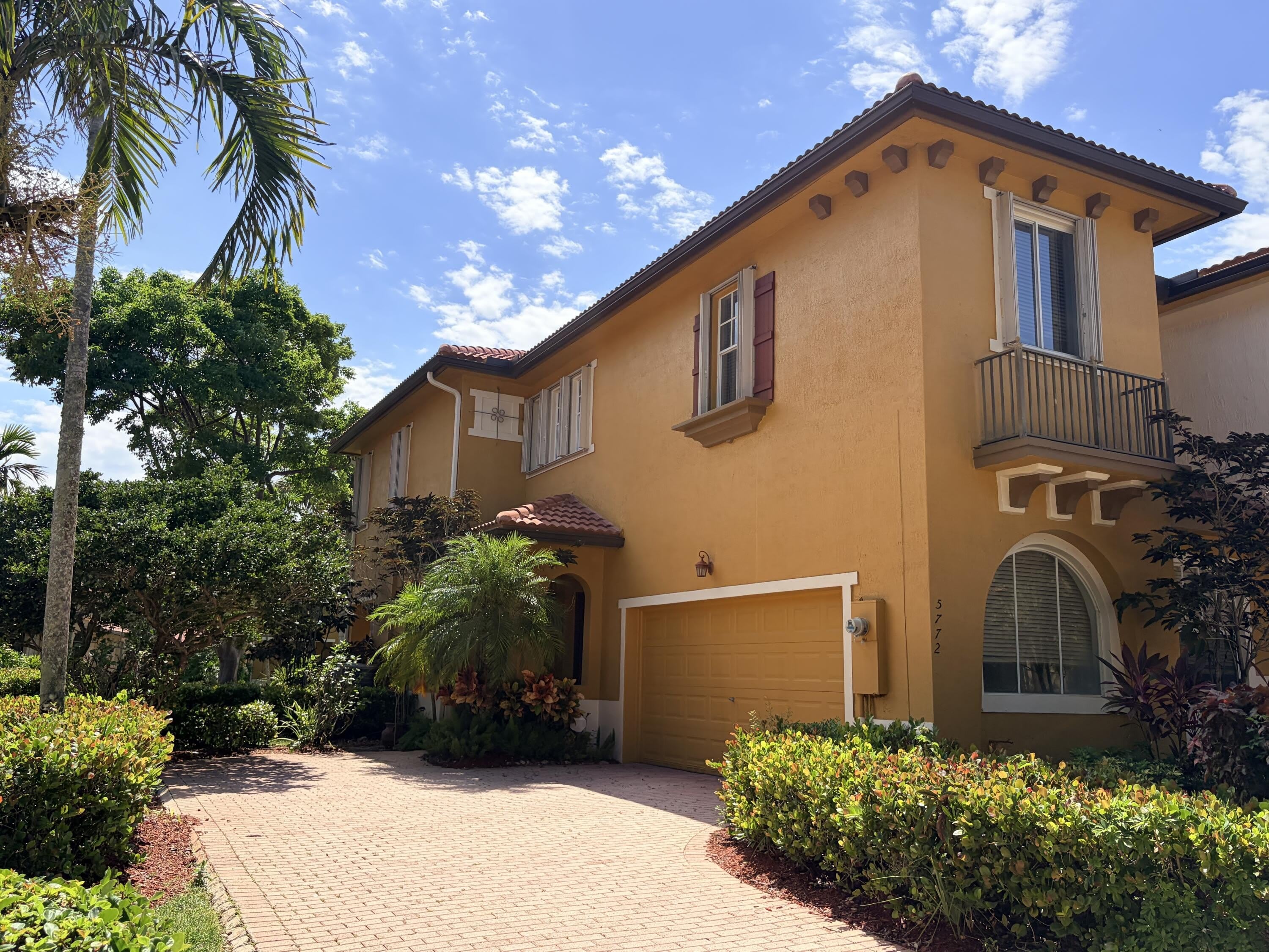 5772 NW 119th Drive – photo 2
