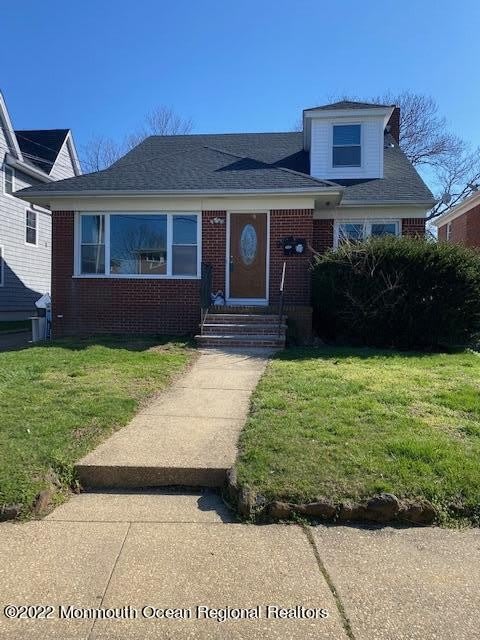 9 Howland Avenue – photo 1