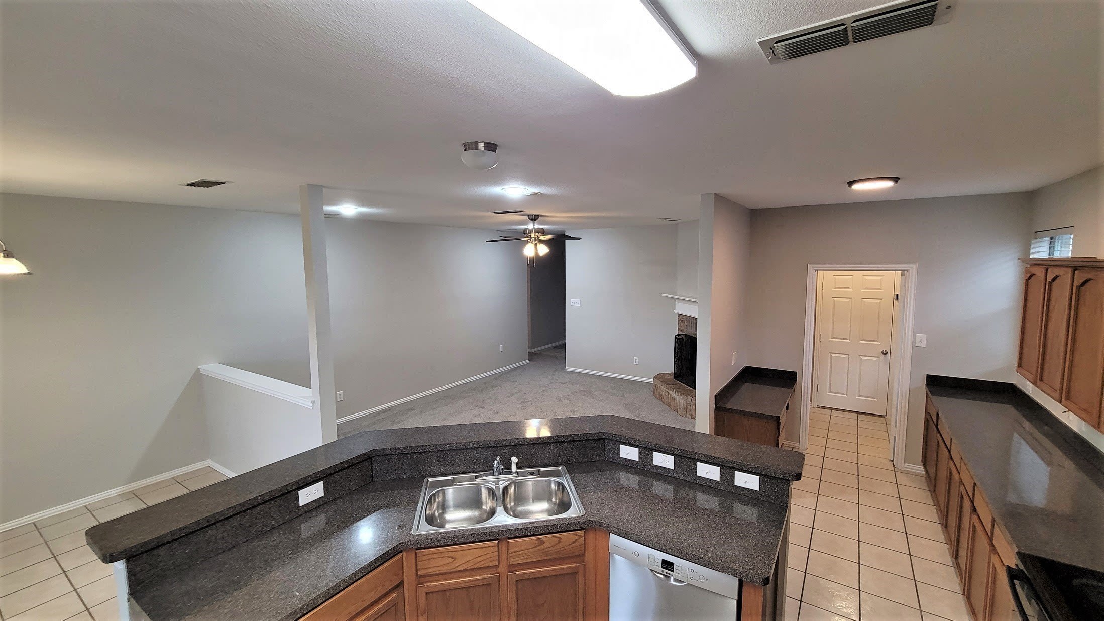 3408 Columbus Street – photo 4