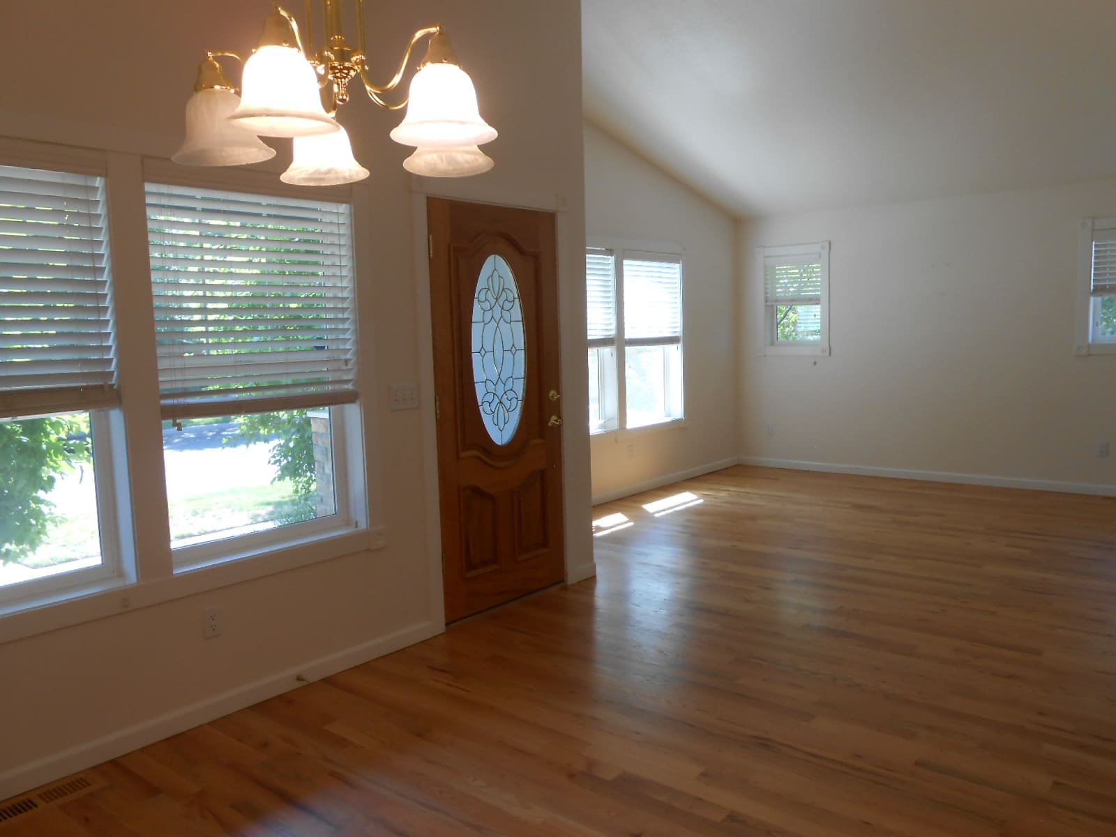 62677 Hawkview Road – photo 2