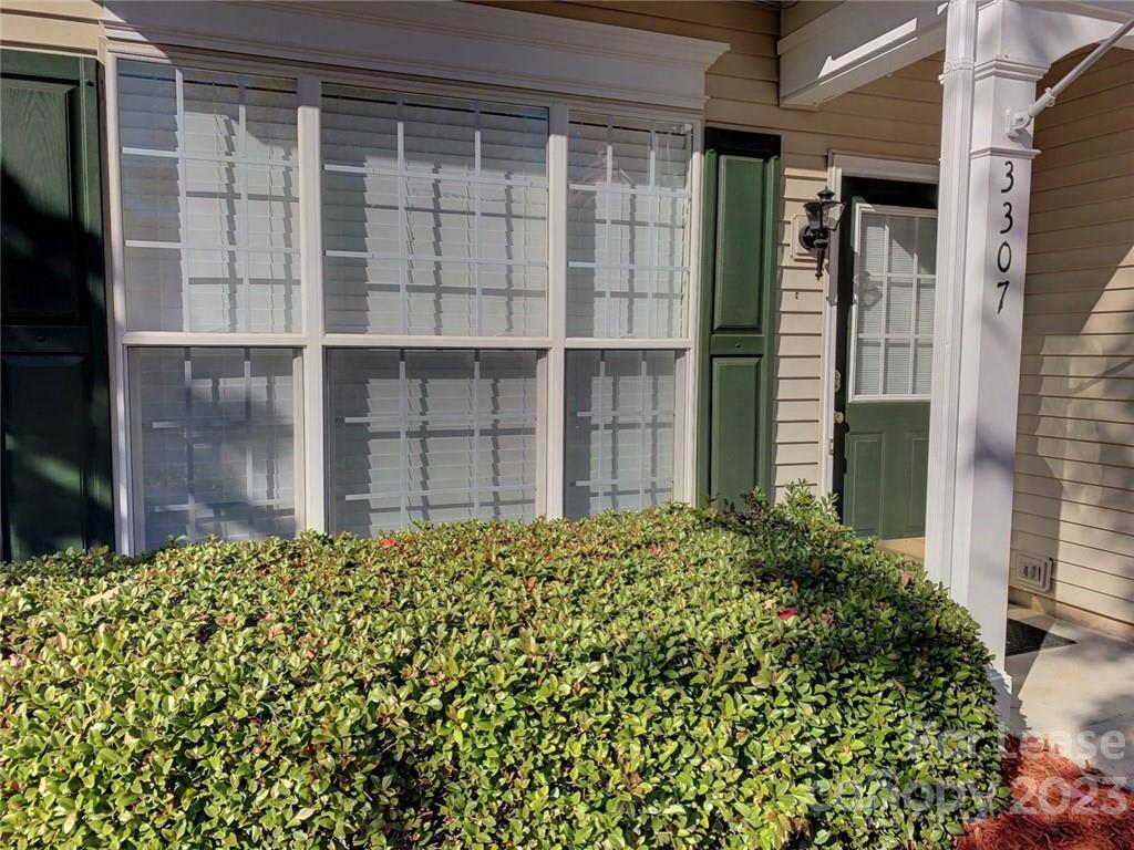 3307 Mannington Dr – photo 3