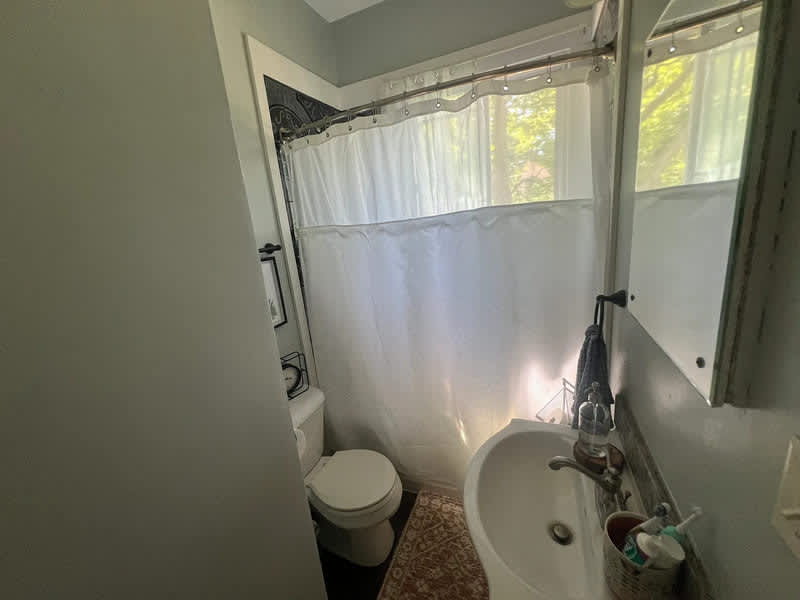 147 South 8th Avenue – photo 5