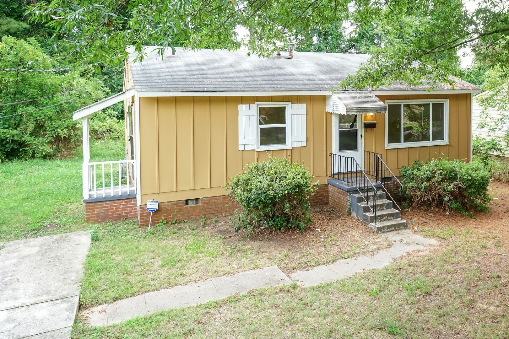 Three Bedroom Home! – photo 2