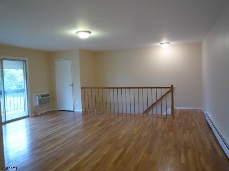 16 Deanna Dr – photo 2