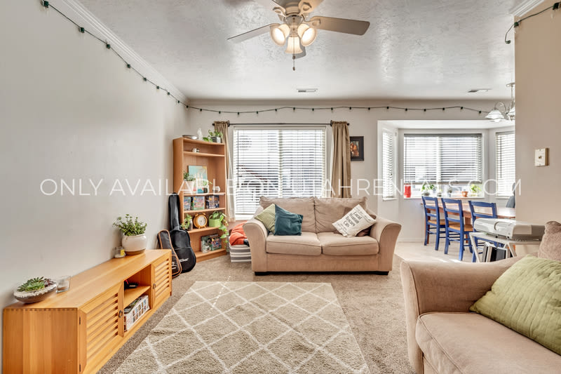 528 N 720 E – photo 4