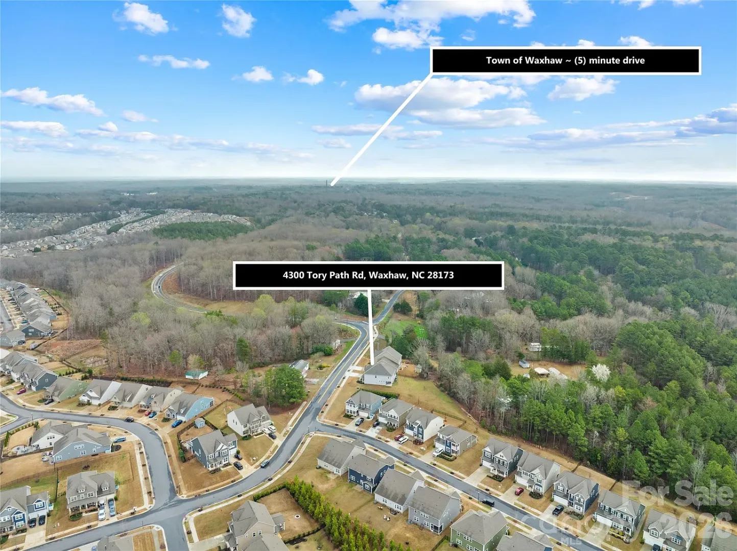 Rare 2023 Built Home On An Oversized 0 35 Acre Lot In One Of Waxhaw S Most Sought After Communities Zoned For The 9 10 Rated Waxhaw Elementary School And Move In Ready Today – photo 3
