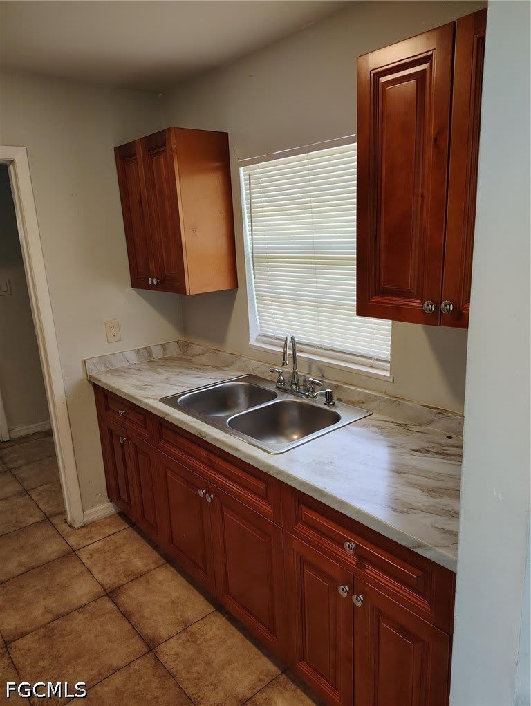 2709 Jackson – photo 5