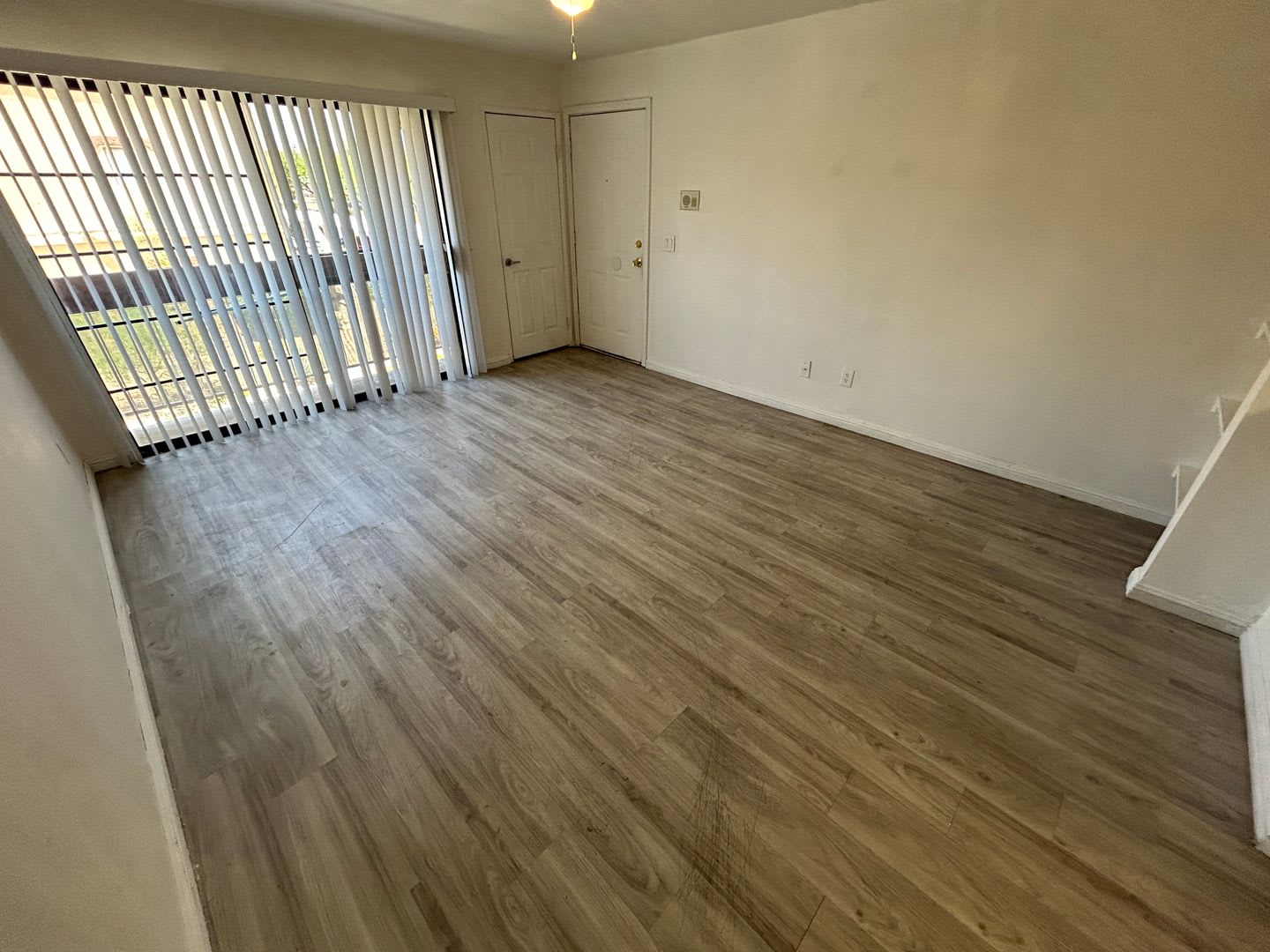 Limited Time Move In Special With This Cozy 1 Bedroom Top Floor Condo – photo 5