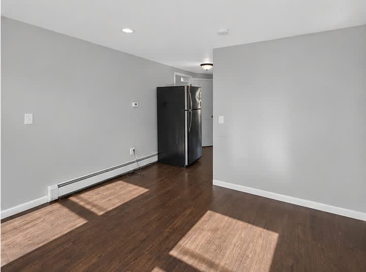 61 14th Street – photo 3