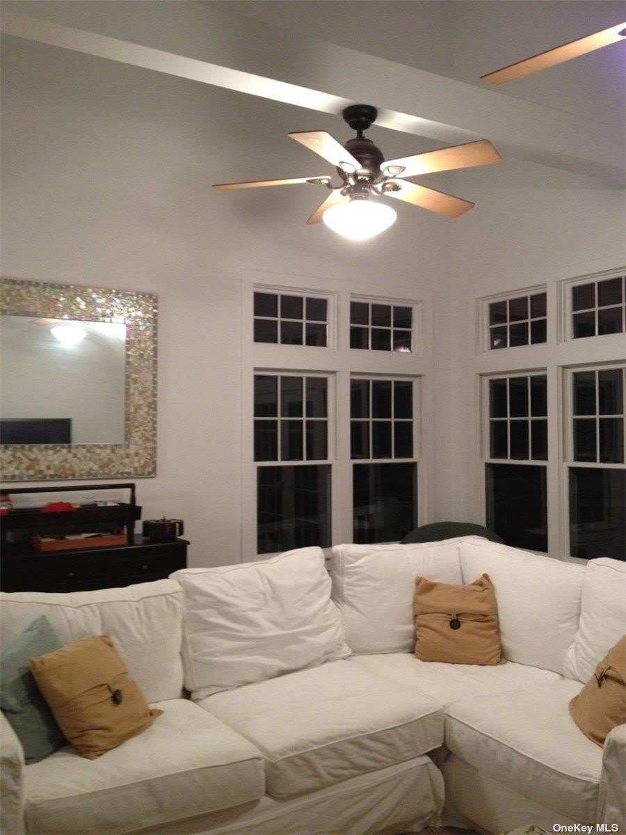 687 Ocean Breeze – photo 4