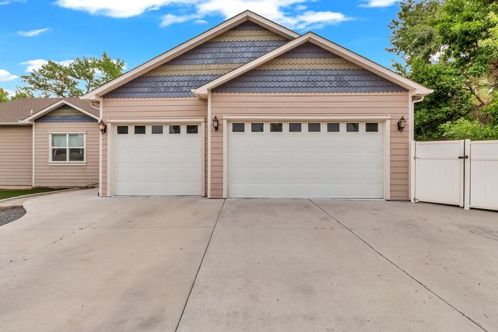 2245 Idella Court – photo 4