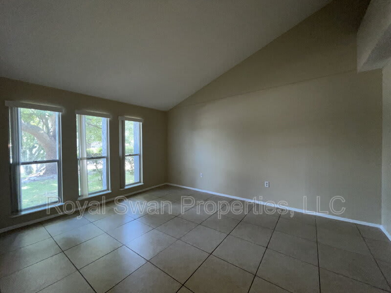 3812 Dovehollow Drive – photo 4