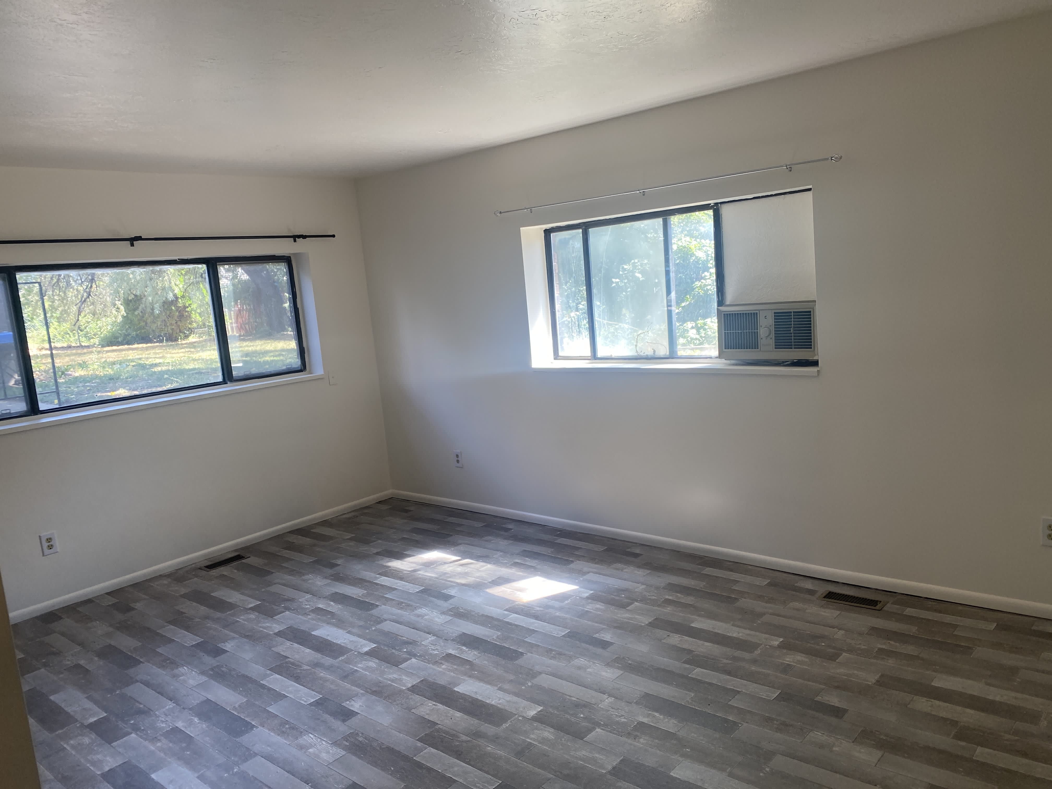 445 East 800 North Street – photo 3