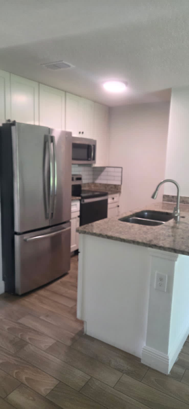 2633 Hunt Club Lane – photo 2