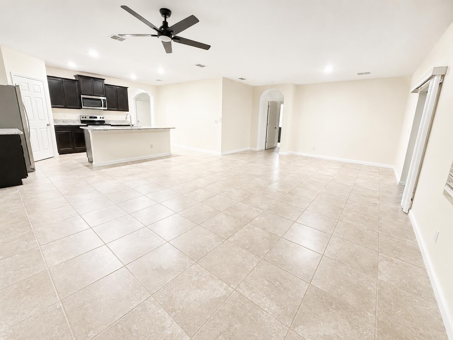 9224 POTOMAC Drive – photo 3
