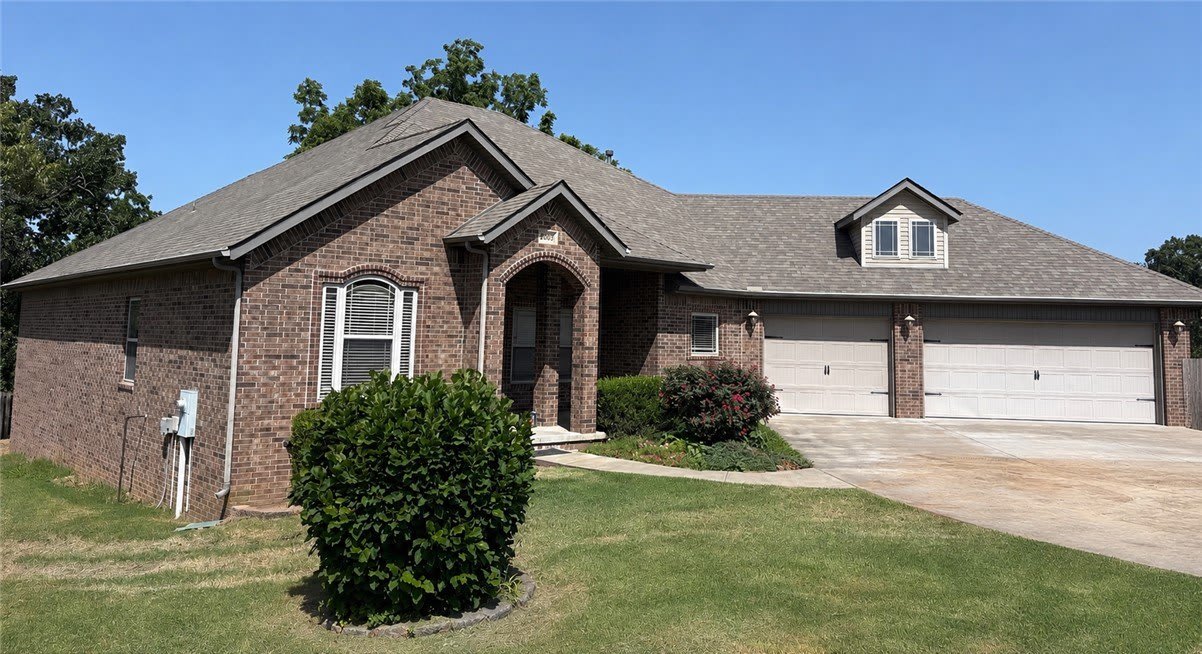 2003 NE Oak Trail Road – photo 1