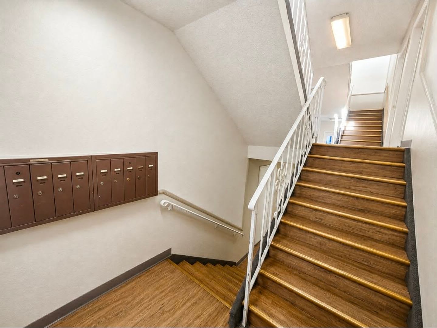 921 12th St. – photo 2