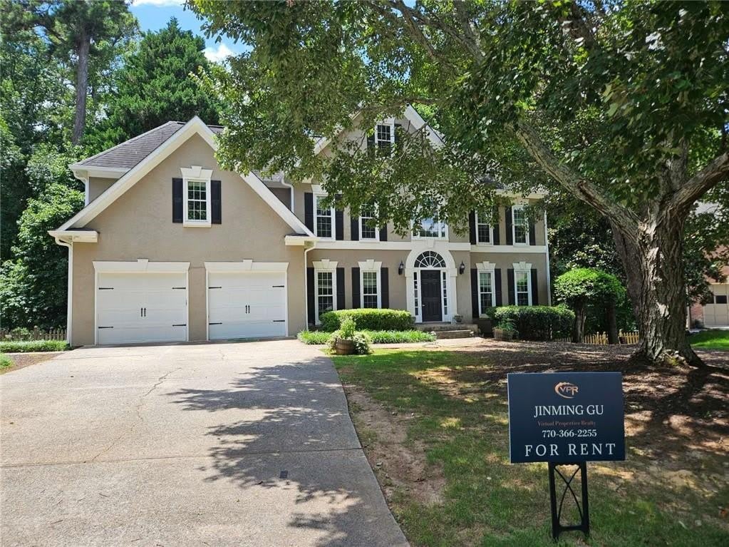 450 Eastbourne Way – photo 2