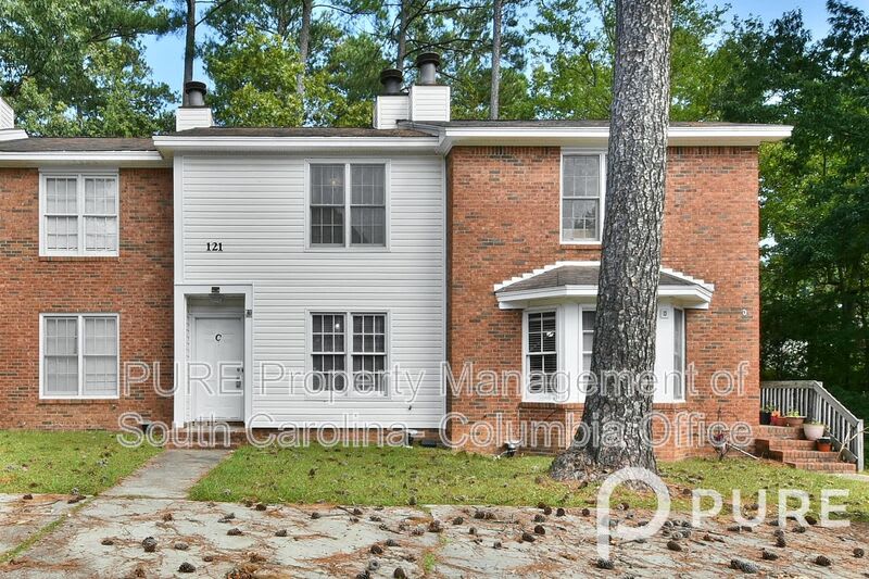 121 Manorwood Ct – photo 1