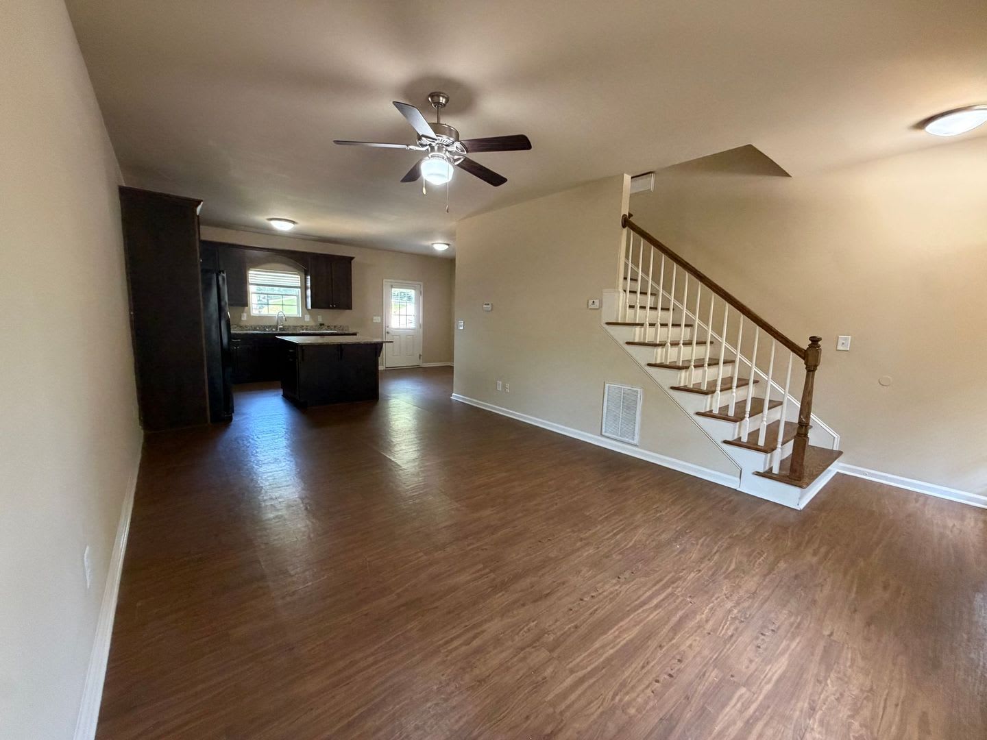 PRE-LEASING FOR AUGUST 5TH 2027! – photo 4