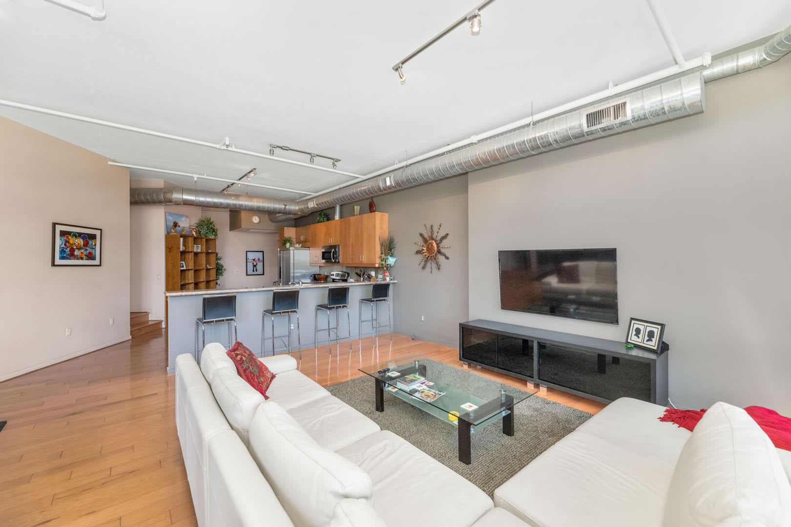 Rates Vary: $3,995 – photo 5