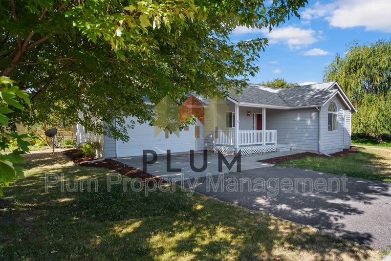 5449 Golf Drive – photo 3