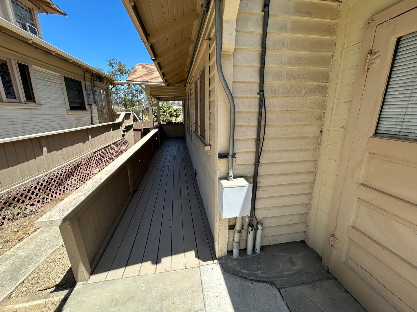 Detached Cottage in Cortez Hills! – photo 2