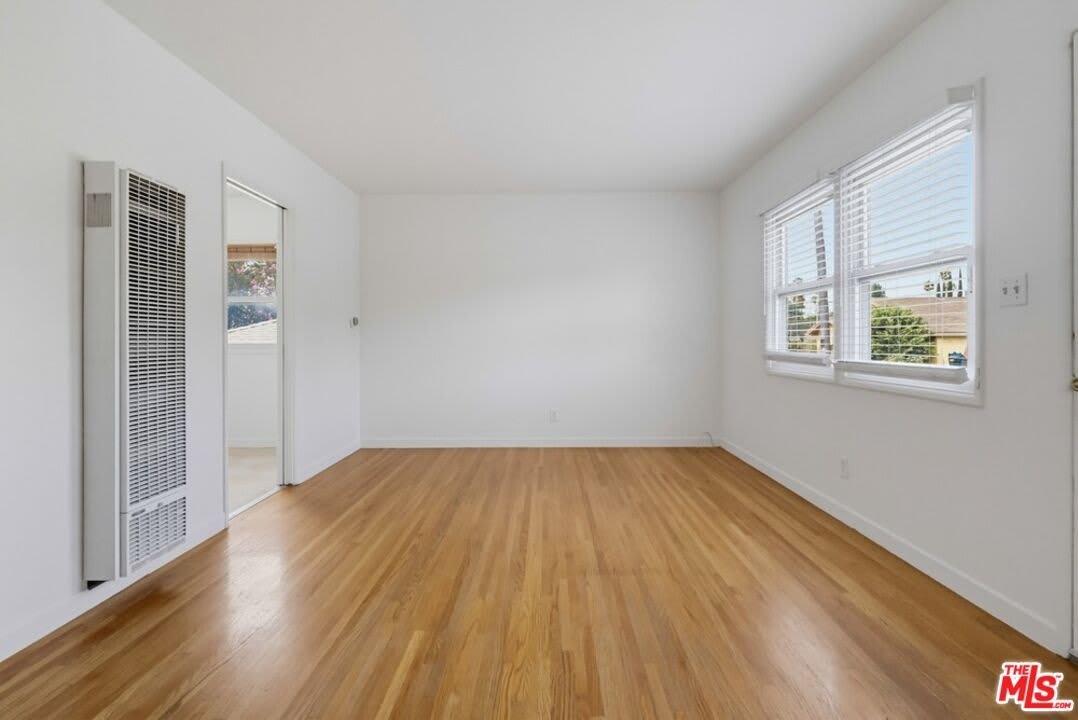 3210 Edward Ave – photo 3