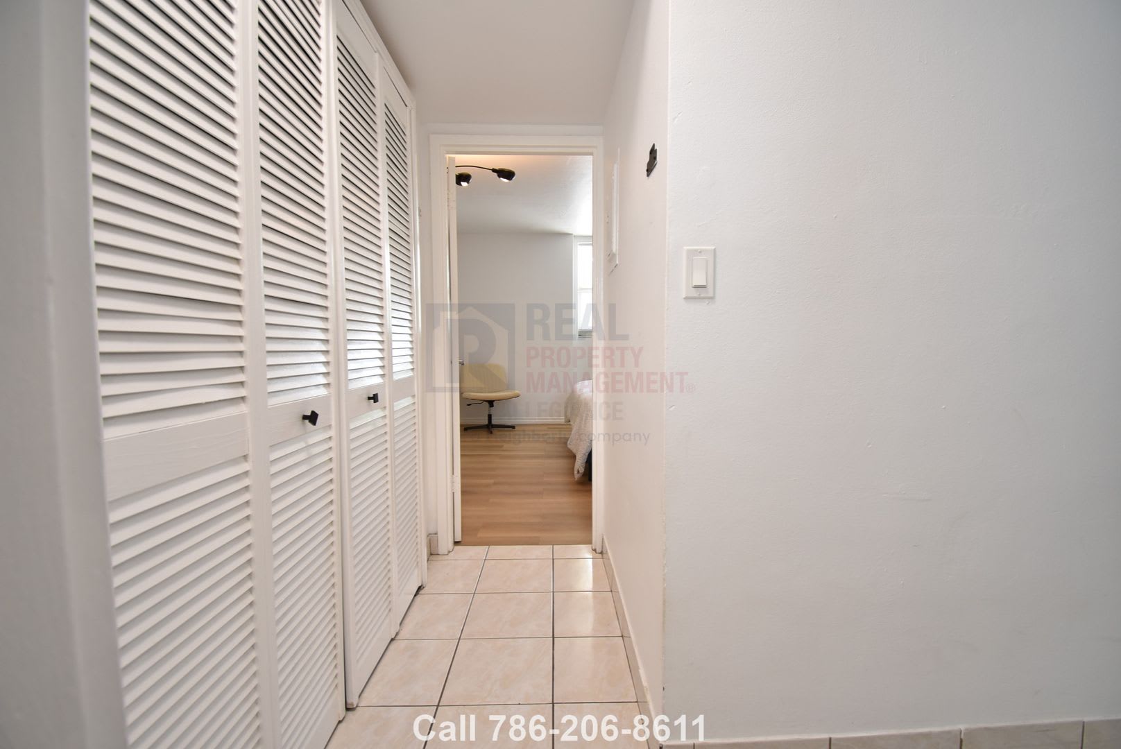 Charming Fully Furnished 1-Bedroom Miami Beach Condo – photo 5