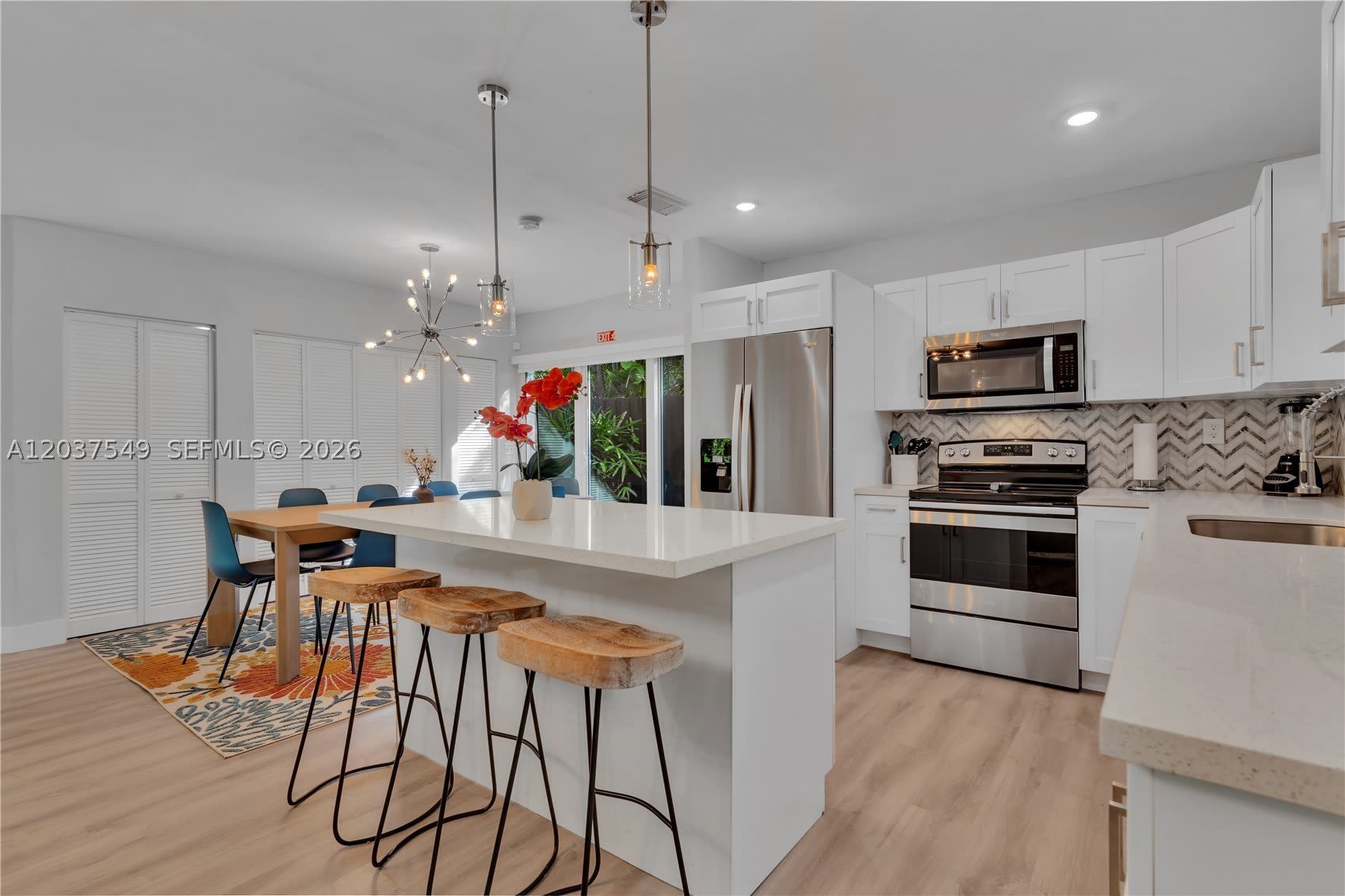 204 SW 19th Ave – photo 5