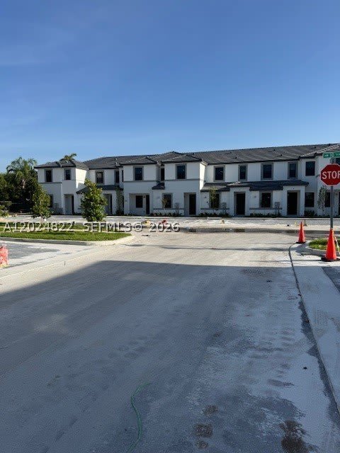 122 Nw 10Th Ter – photo 3
