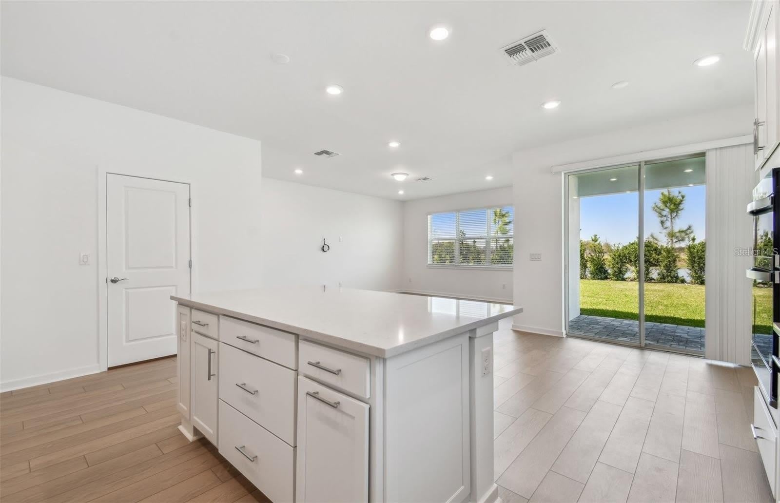 6741 Michael Favor Way – photo 4