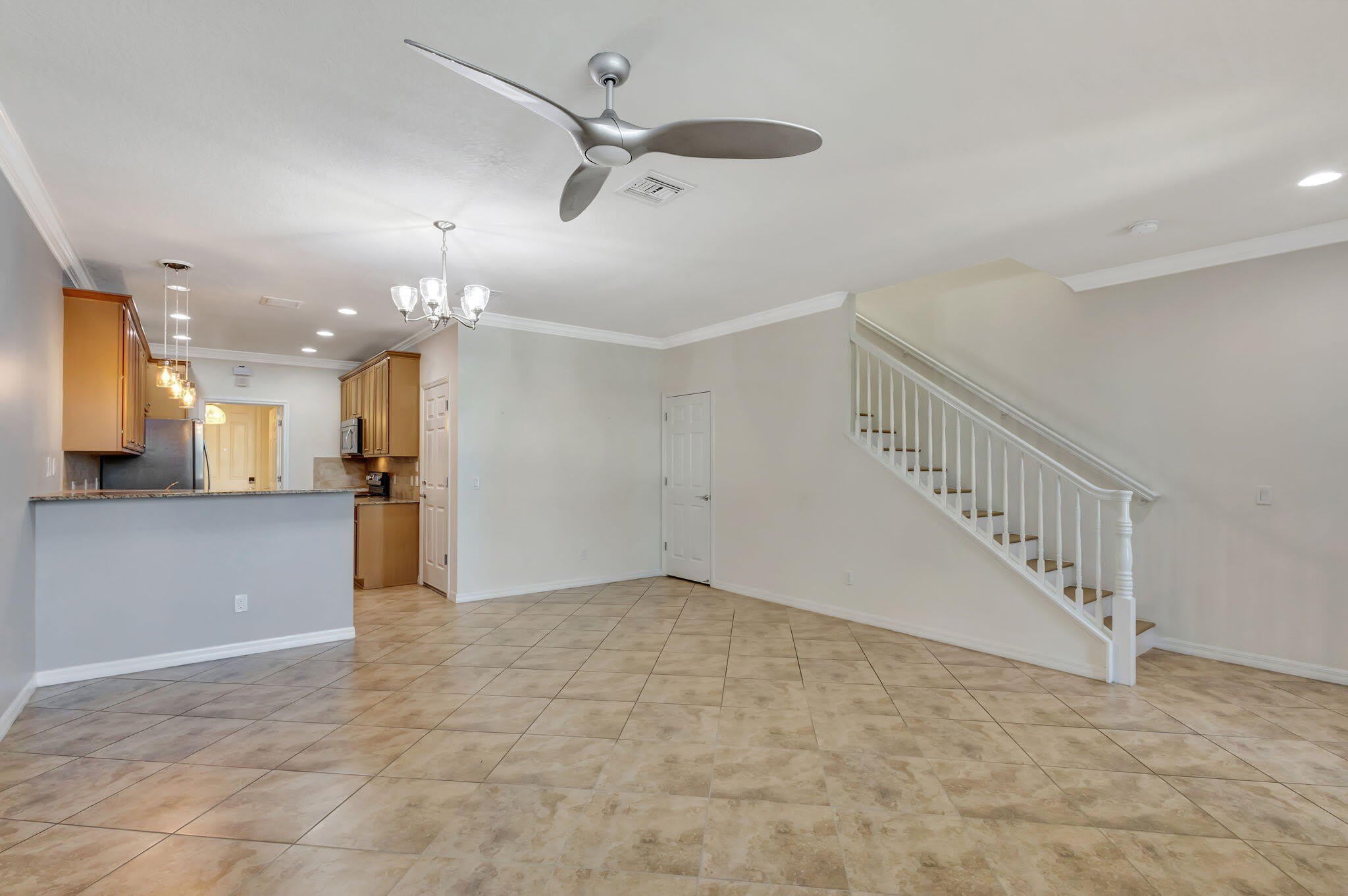 1212 S COMMUNITY Drive – photo 5