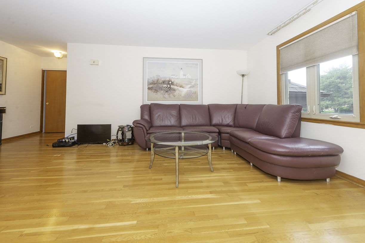 8909 N Wisner Street – photo 5
