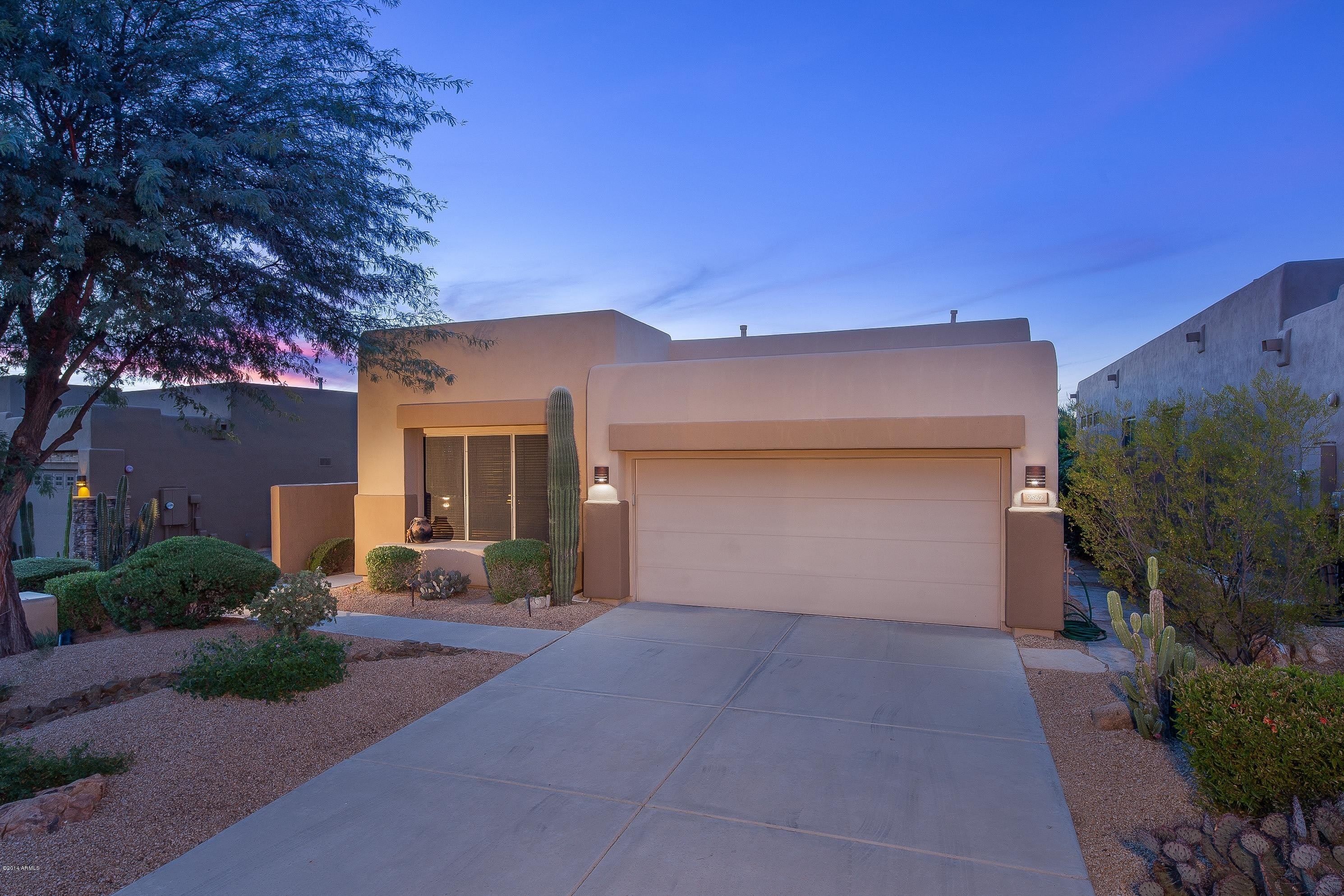 9562 E Chuckwagon Lane – photo 2
