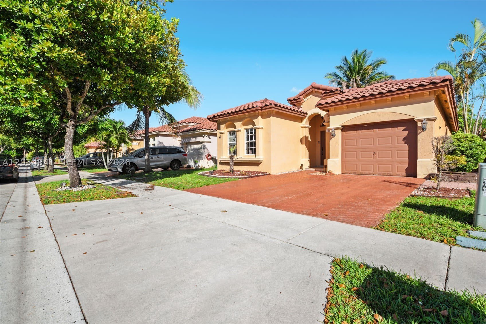 12870 SW 53rd St – photo 2