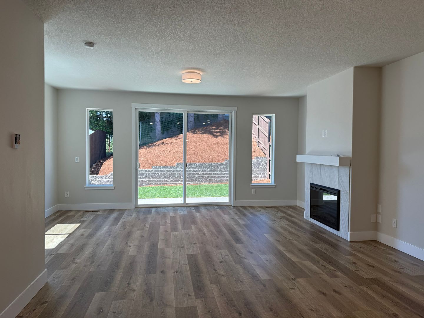 Beautiful Three Bedroom New Construction Home For Rent – photo 3
