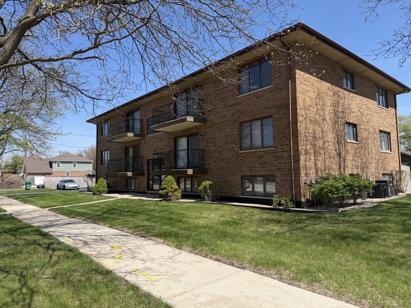 8659 Meade Avenue – photo 1