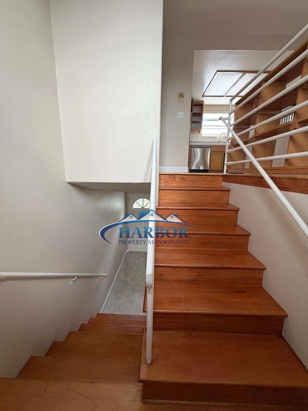 1258 W. 25th Street – photo 4