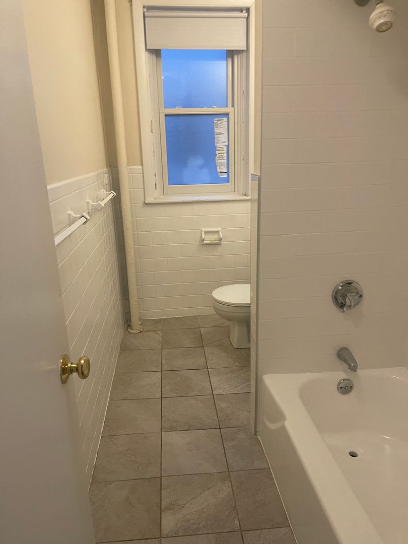 NO FEE N FREE MONTHPackards Corner open Payout, Equal size rooms EASY CHOICE Students ok – photo 5