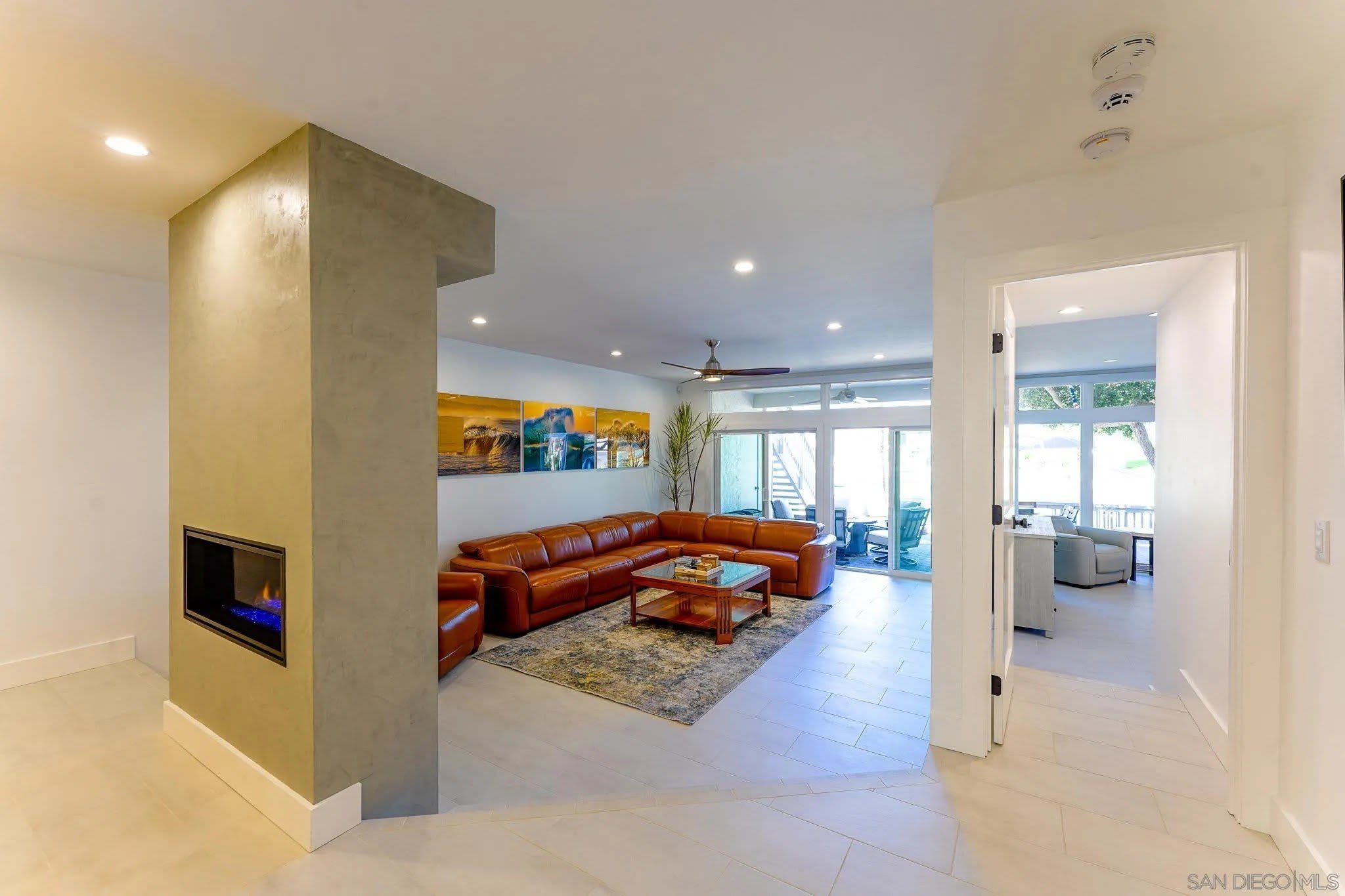 101 Kingston Court W – photo 3