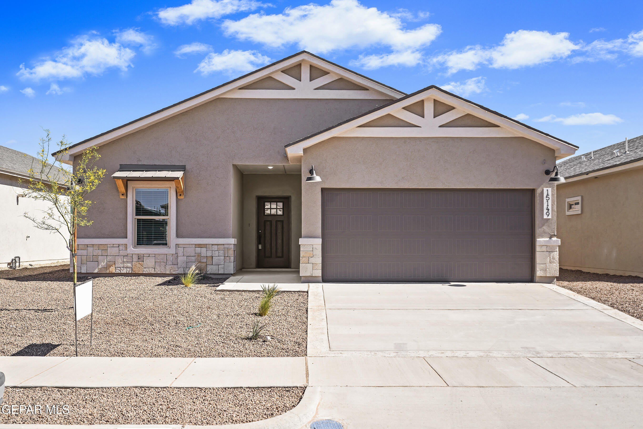 15153 AMBITION Avenue – photo 3